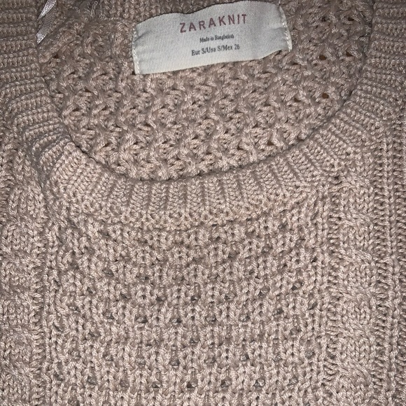 ZARA | Knit Sweater - Picture 4 of 5